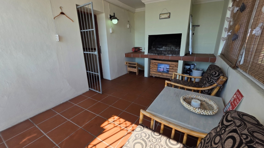 2 Bedroom Property for Sale in Mossel Bay Central Western Cape